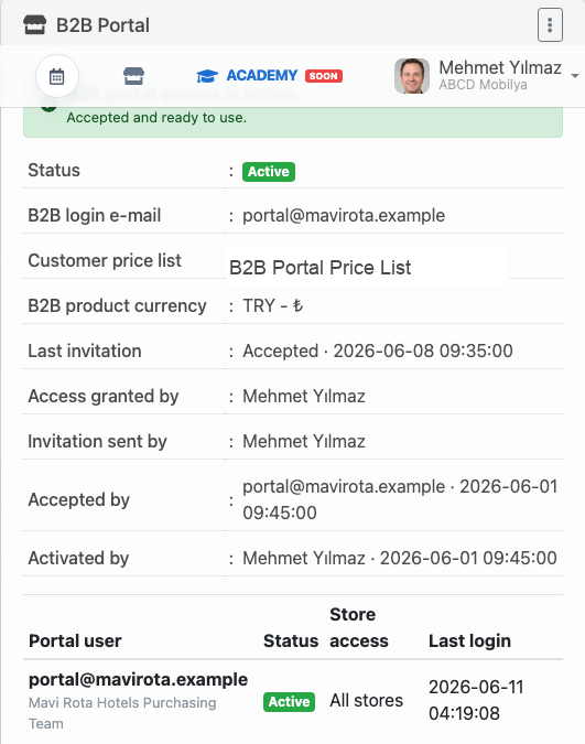 Delbig CRM customer card with B2B login e-mail, price list, product currency and active portal user